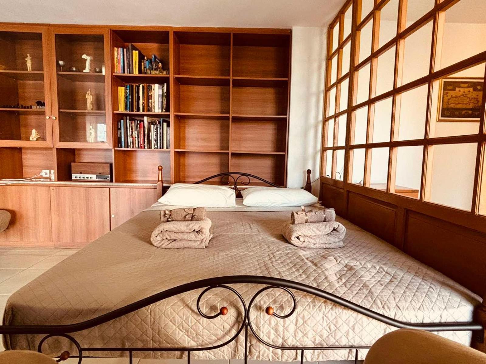 Holiday home Bibliotheque Vintage & Easy Garden Heraklion (Crete)